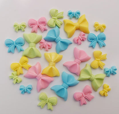 Small Bows x 24 - mixed colours - Edible Cake Decorations