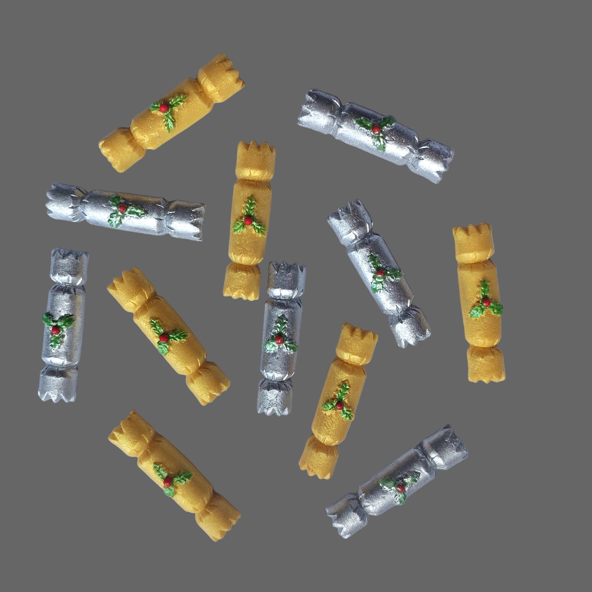 12 x Silver and crackers, edible fondant icing Christmas cake topper / decorations.