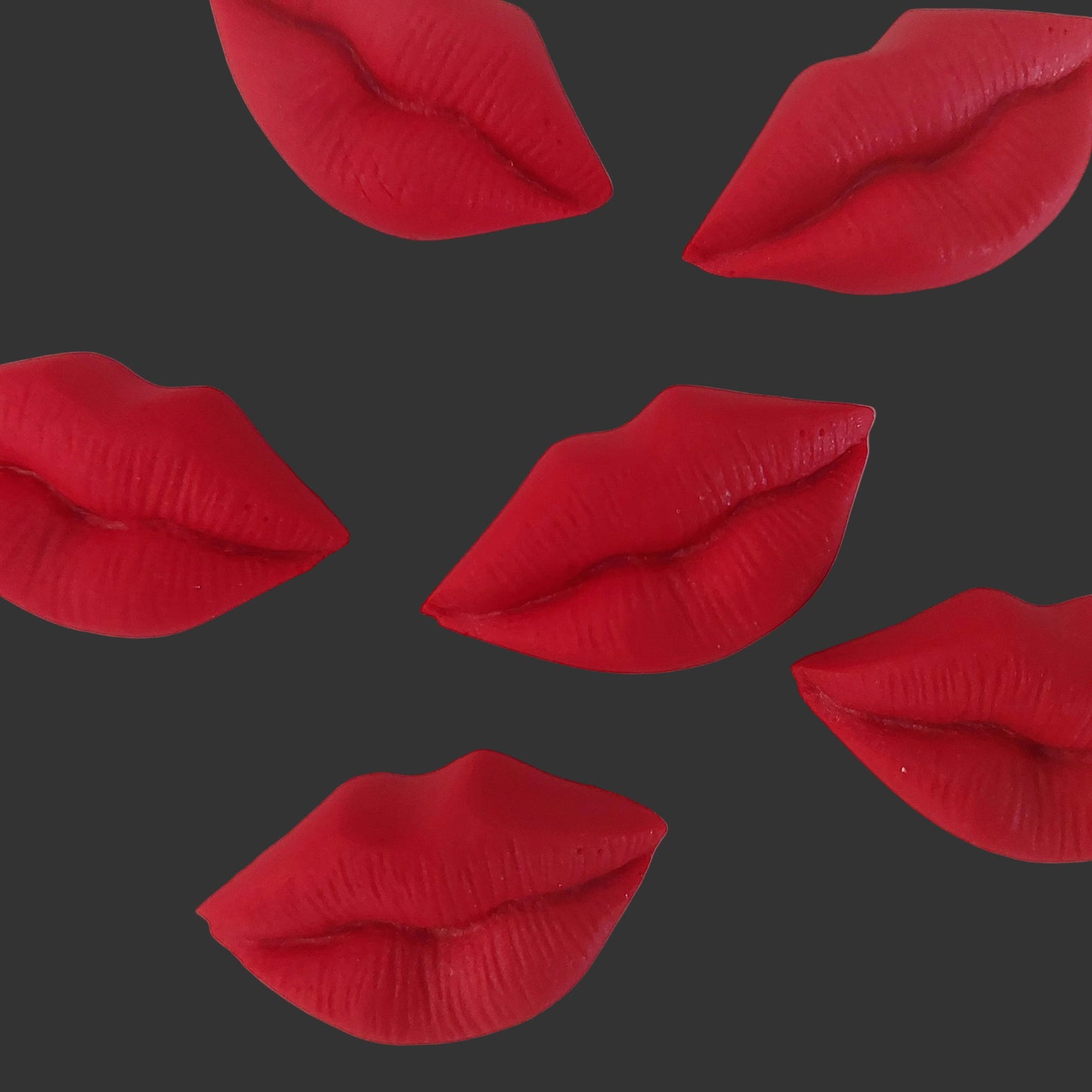 large red lips, edible icing cake decorations